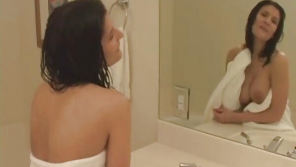 Berpayudara besar berambut perang Mariah Madysin mendapat kejam video melayu sangap fucked
