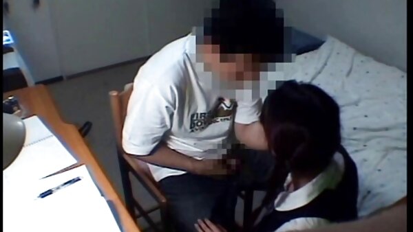 Jalang liar Amy mendapat fucked oleh orang video melayu sangap asing di kolam renang